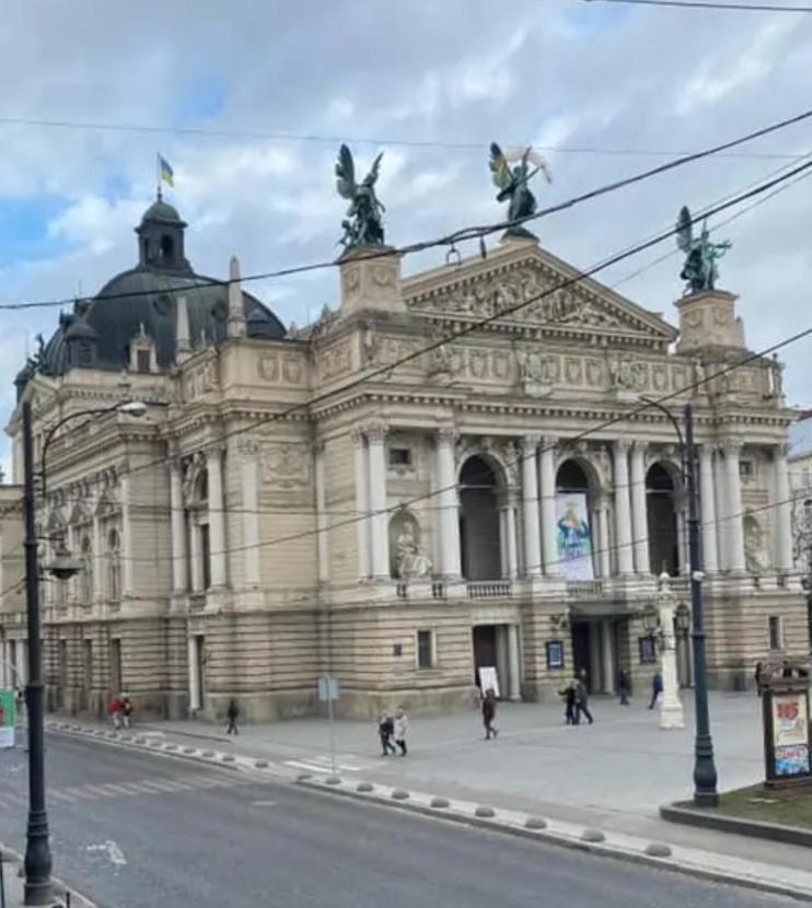 Апартаменти В Центрі Львова -Вірменська Площа Ринок Extérieur photo